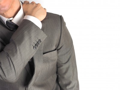 「座りすぎ」による悪影響とその対策