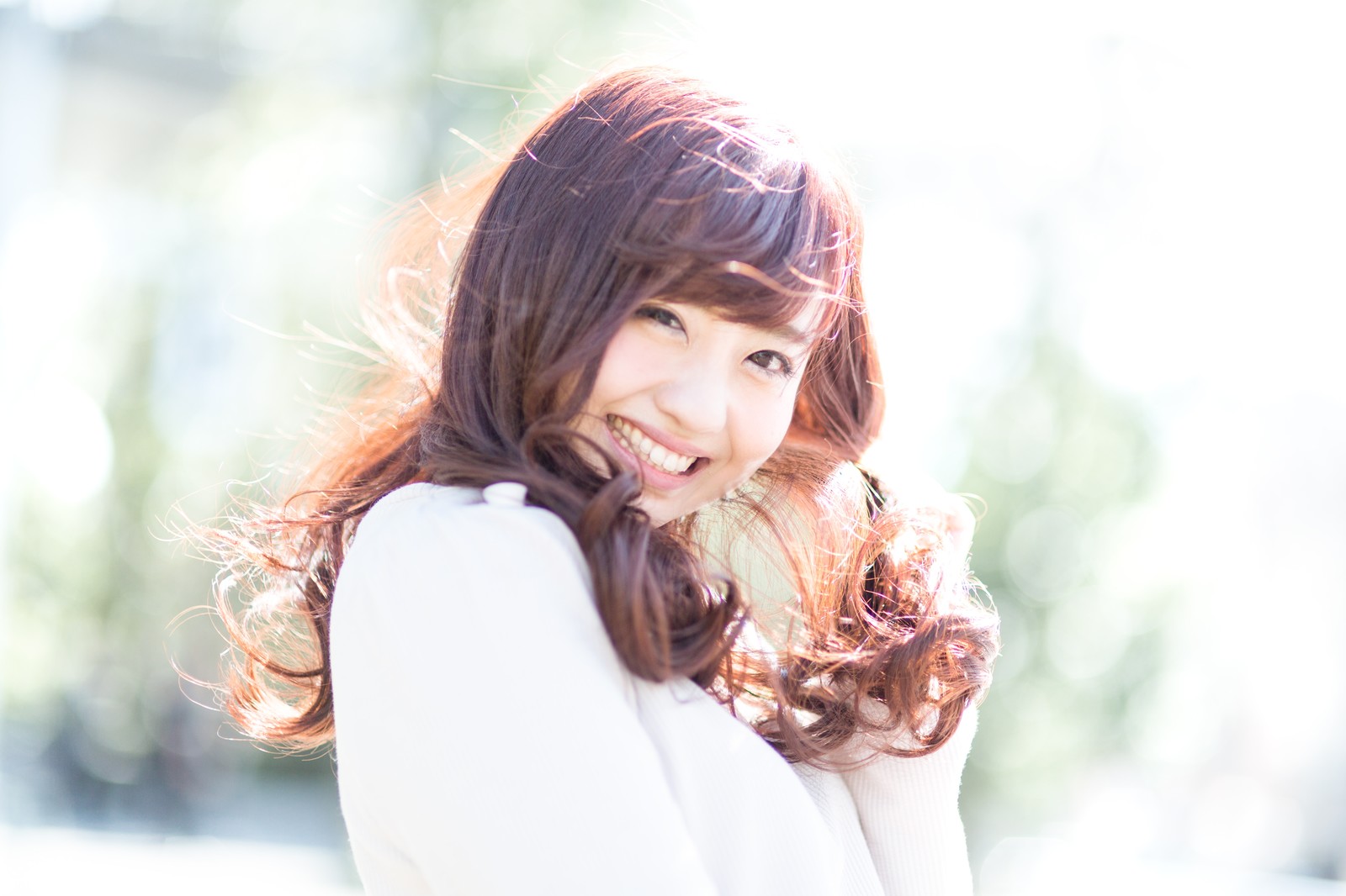 男性から大切にされる 愛され上手な女性が自然に身に付けている8つのスキル Light Up ライトアップ 男性から大切にされる 愛され上手な女性が自然に身に付けている8つのスキル Light Up ライトアップ