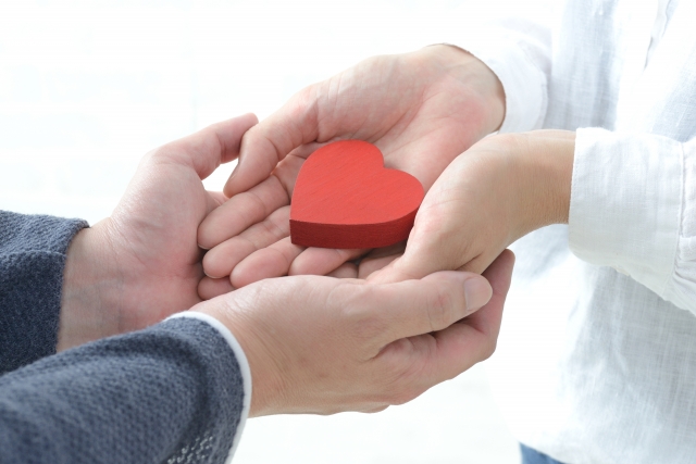 嫉妬して辛い方必見 嫉妬に対処する9つの方法 Light Up ライトアップ