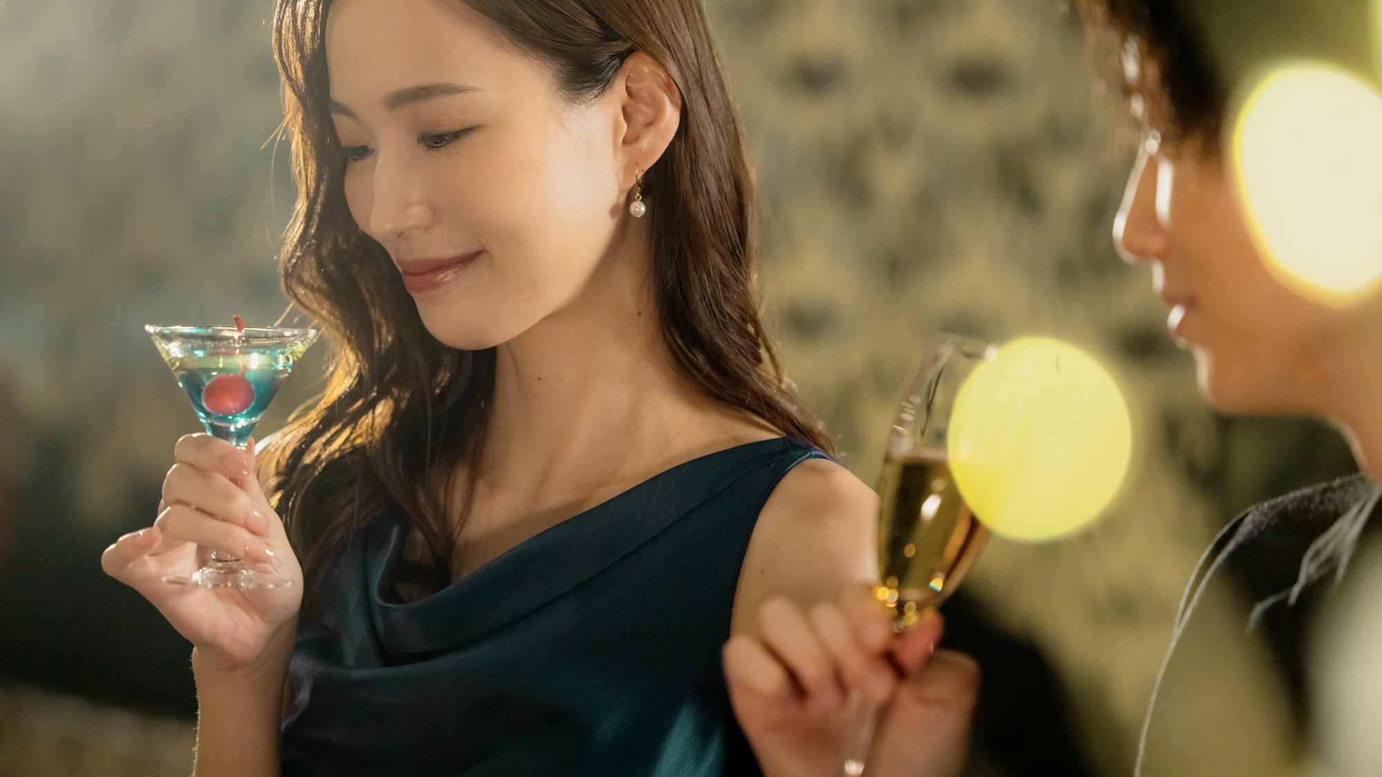 絶品カヌレ♡軽食付き！都会を眺めて♡のメインイメージ
