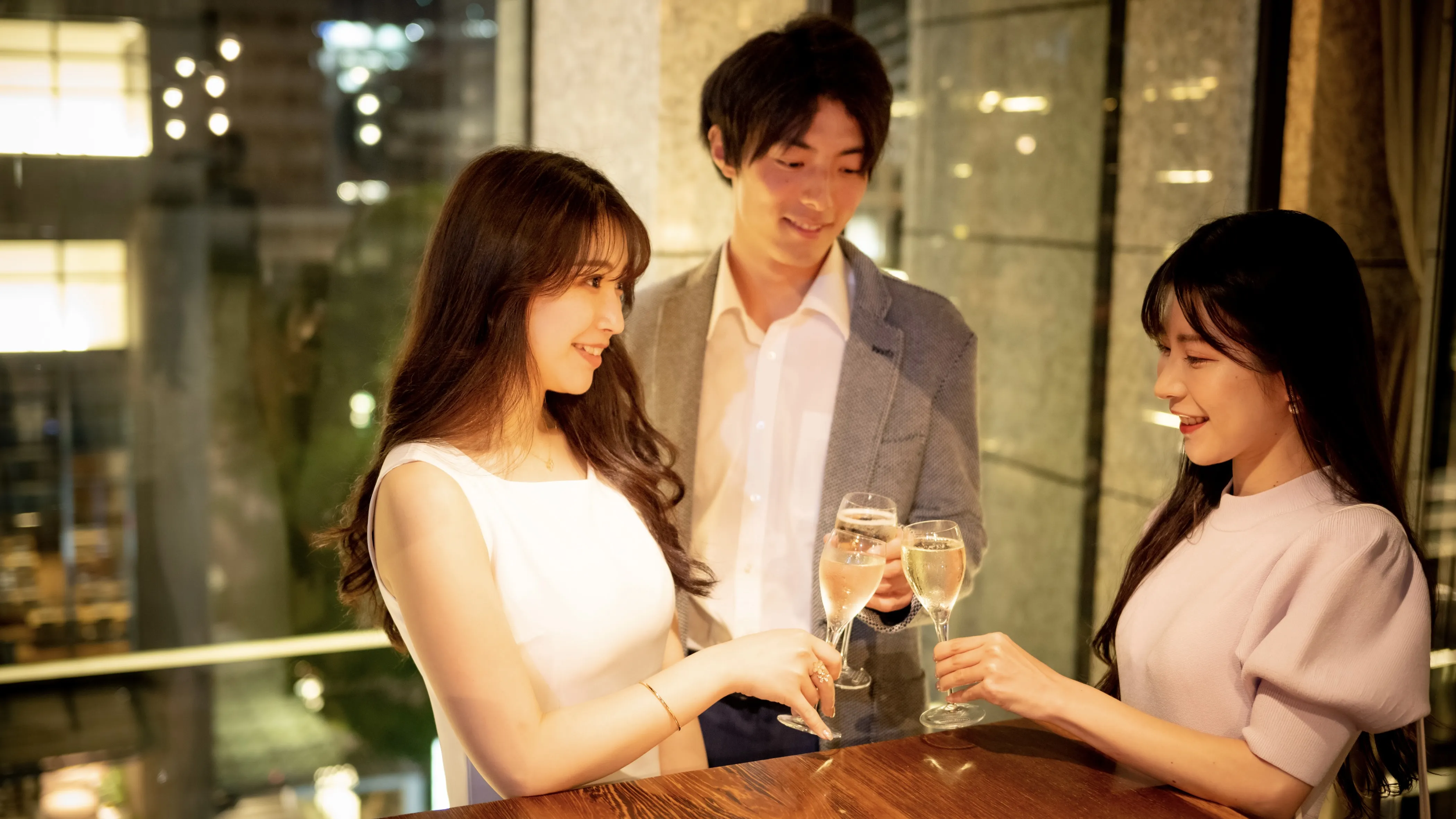 ＼女性20名確定／男性エリート vs 容姿端麗女性※半熟カヌレ含むビュッフェ付♪ のイメージ画像