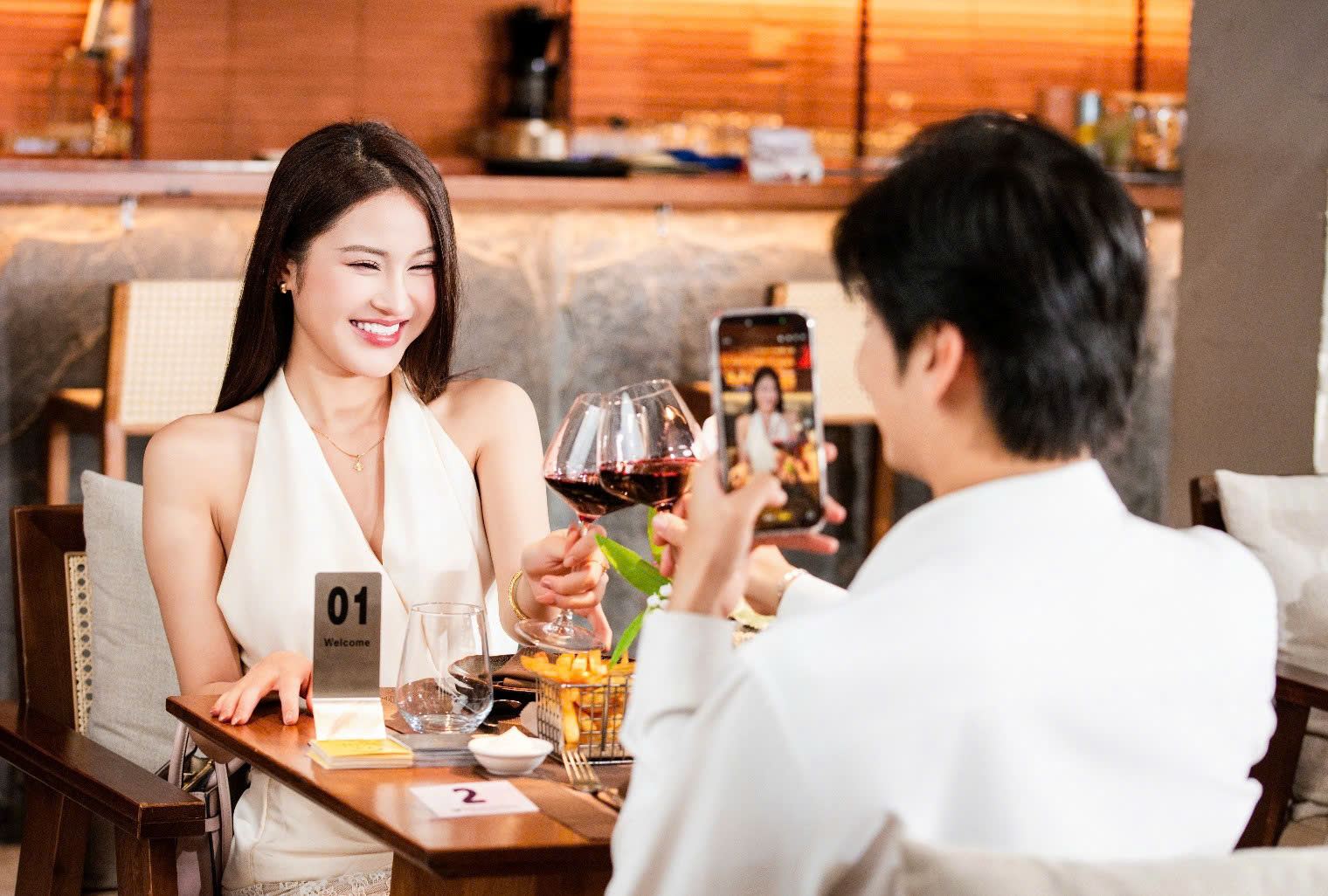 1区の日系ホテルで1対1or2対2着席型プレミアム婚活パーティー